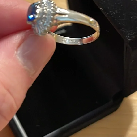 Hallmarked Pt900 natural Sapphire & natural Diamond ring with certificate size 5 - Picture 6 of 14